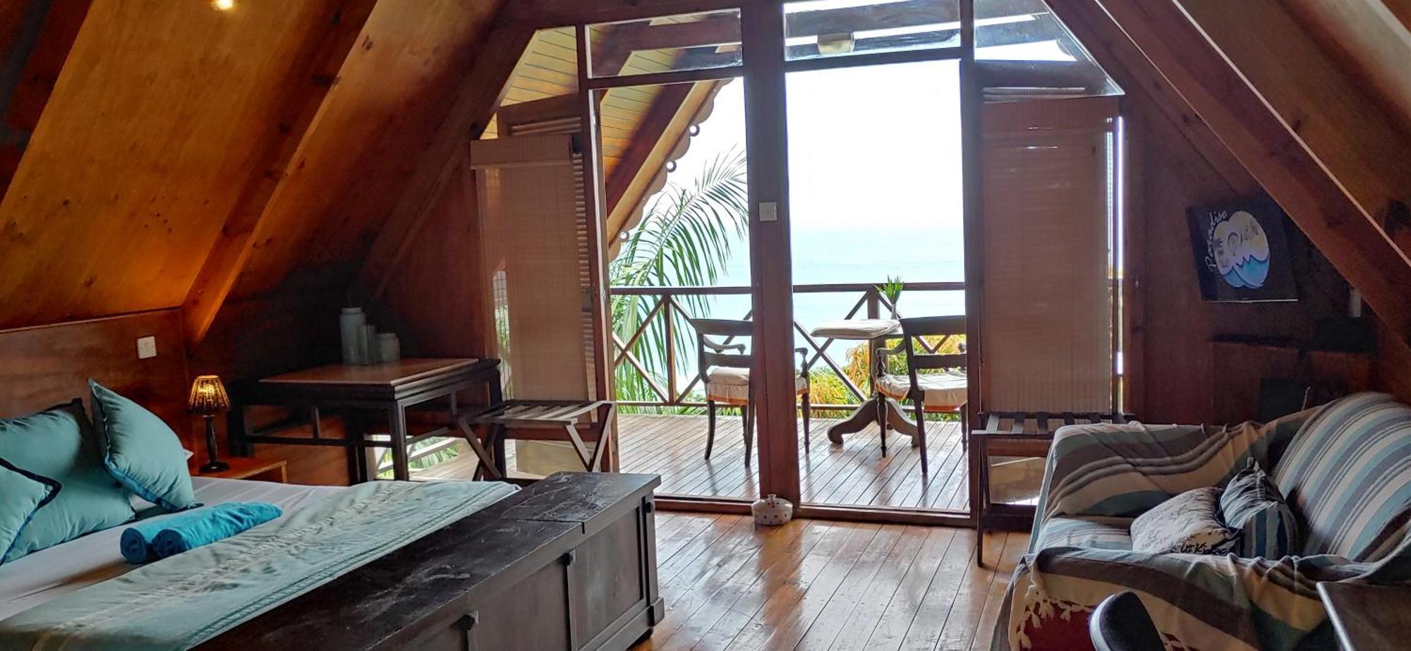 Mango Lodge Anse Volbert Village Екстериор снимка